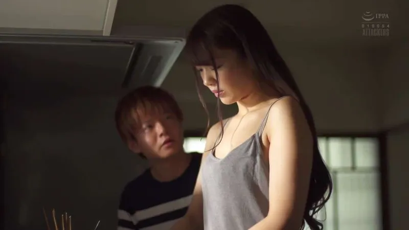 Chồng mới cưới của chị gái xxx cô em bà xã đang đáng tiếc vì thất tình